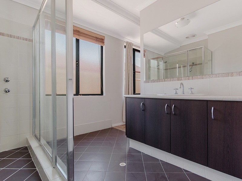 20 Hamlet Pass, Pinjarra WA 6208