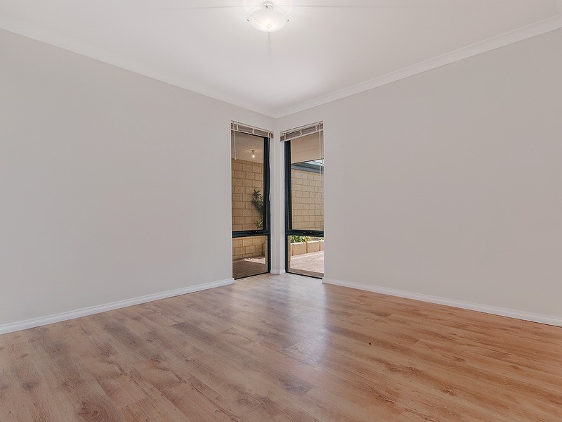 20 Hamlet Pass, Pinjarra WA 6208