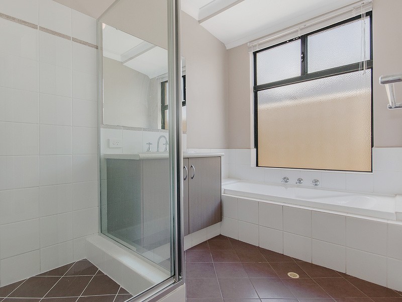 20 Hamlet Pass, Pinjarra WA 6208