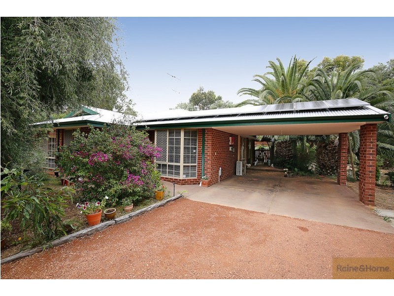 8 Maroona Place, Greenfields WA 6210