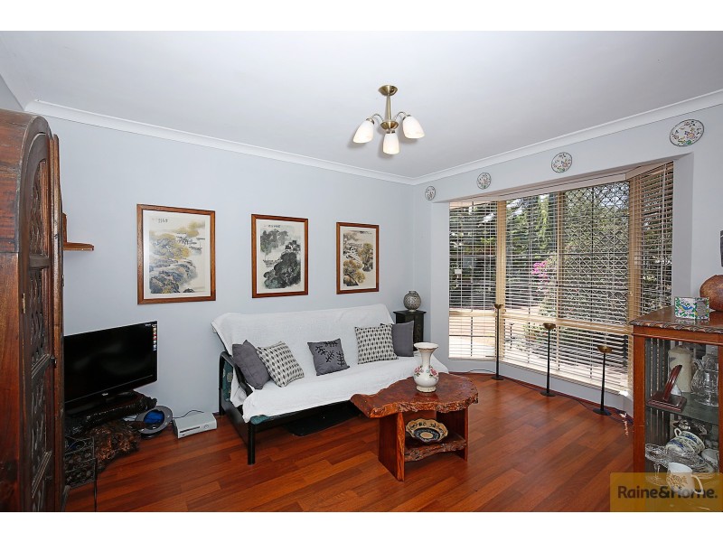 8 Maroona Place, Greenfields WA 6210