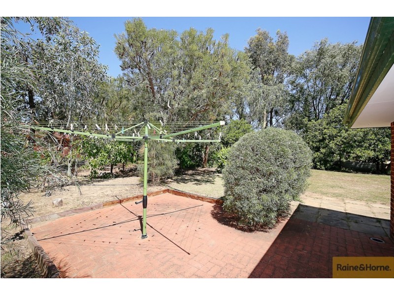8 Maroona Place, Greenfields WA 6210