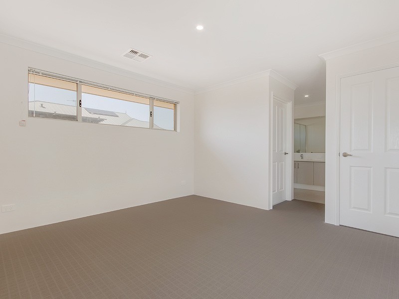 28 Dalwallinu Terrace, Dawesville WA 6211