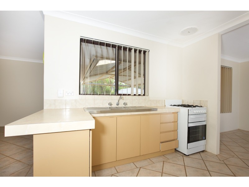 5 Hera Court, San Remo WA 6210