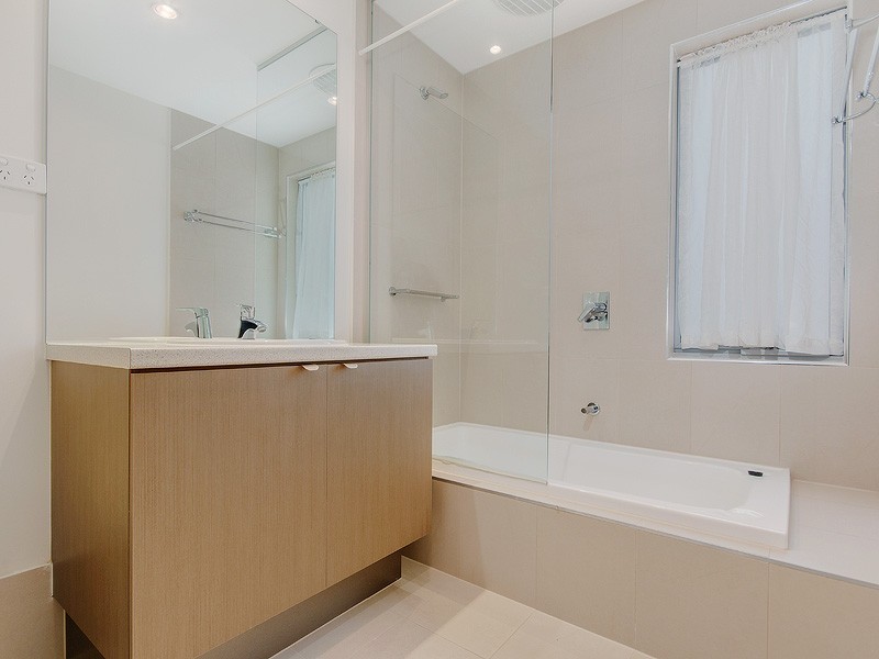 25 Middleton Loop, Meadow Springs WA 6210