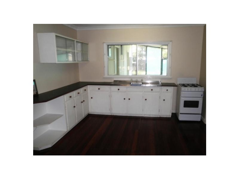 43 Boundary Road, Dudley Park WA 6210