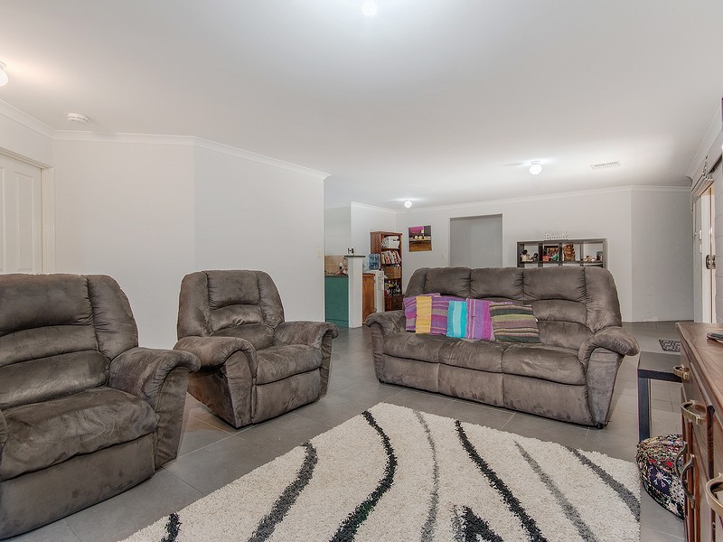 23 Lemongrass Way, Falcon WA 6210