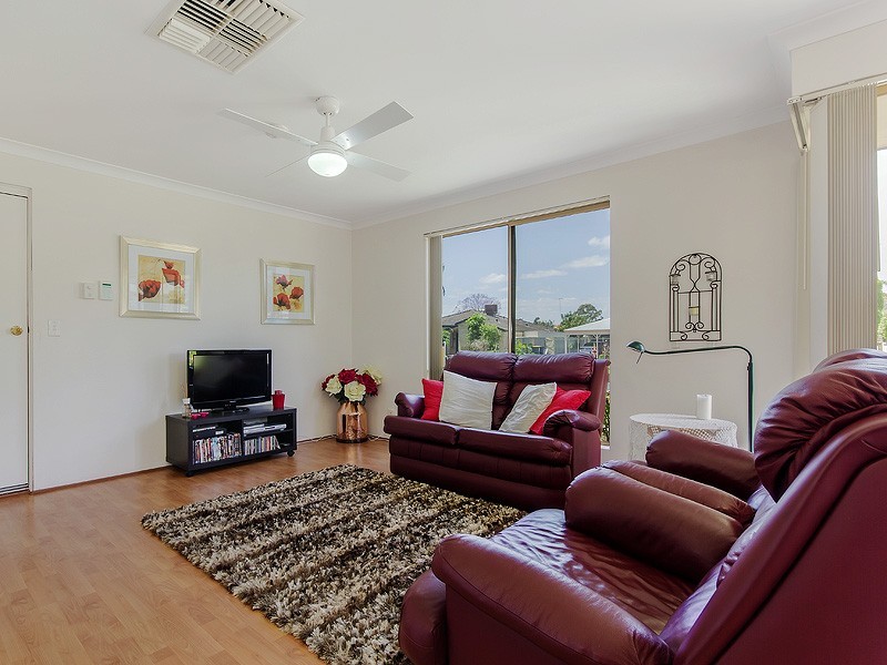 11 Esprit Parkway, Greenfields WA 6210