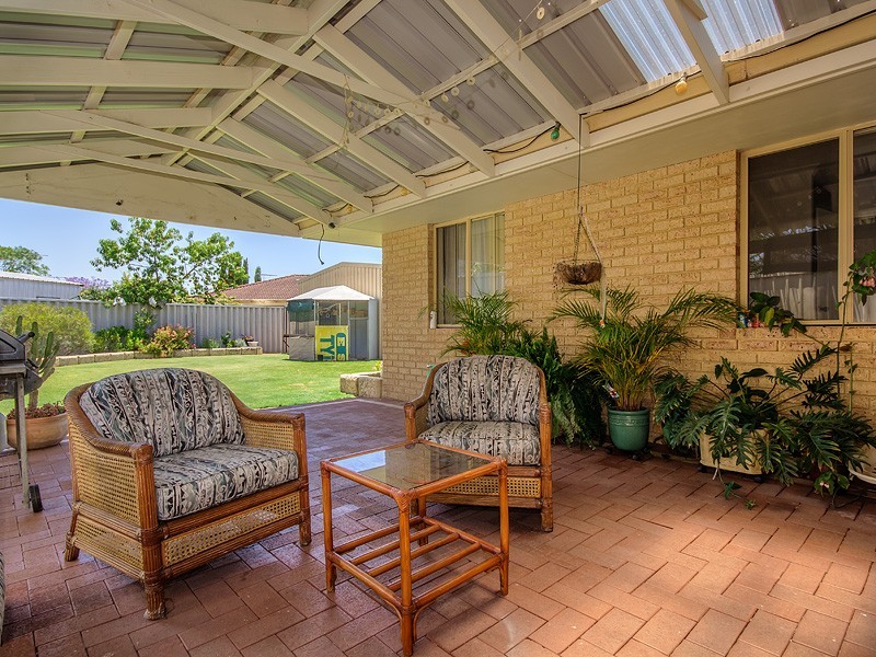 11 Esprit Parkway, Greenfields WA 6210