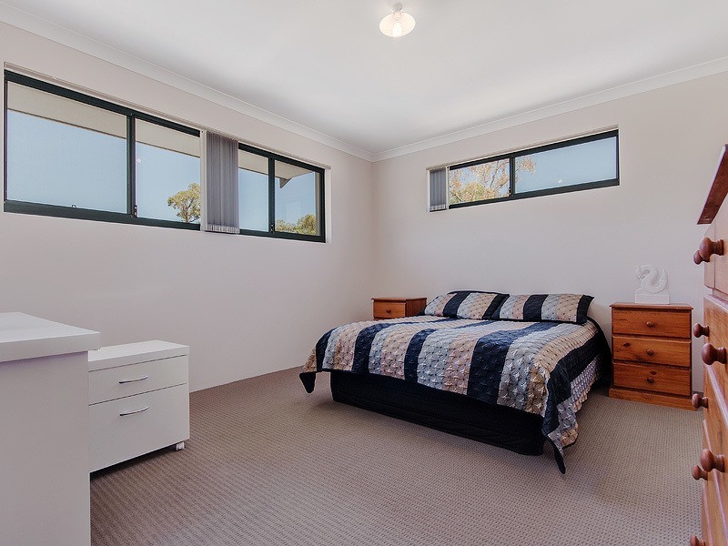 24 Sunday Loop, Mandurah WA 6210