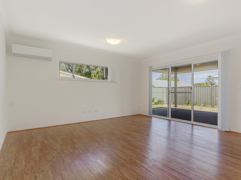 30 Vaucluse Way, Coodanup WA 6210