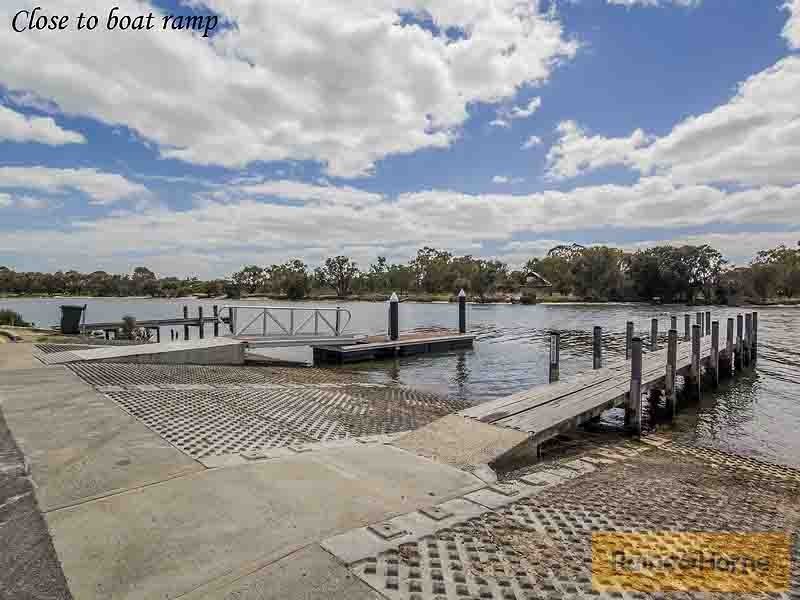 30 Vaucluse Way, Coodanup WA 6210