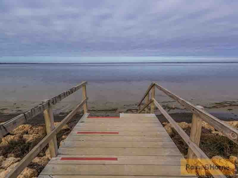 30 Vaucluse Way, Coodanup WA 6210