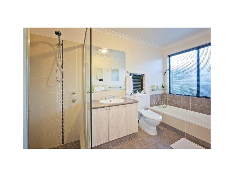 4 Mingenew Court,, Dawesville WA 6211