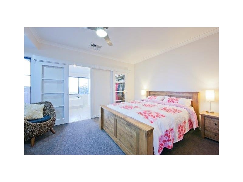 4 Mingenew Court,, Dawesville WA 6211