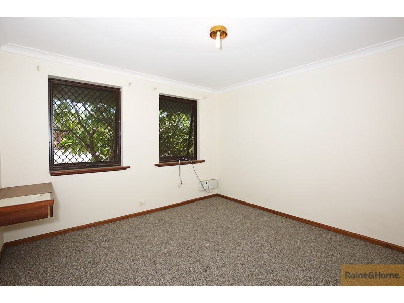 4/6 Leslie Street, Dudley Park WA 6210