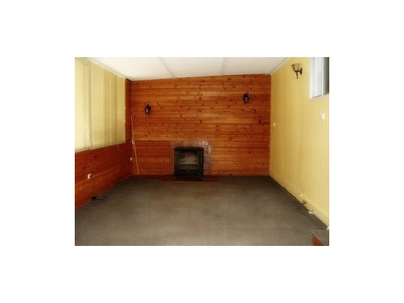 13 Loxton Street, Dudley Park WA 6210