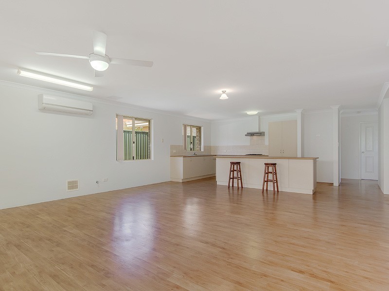 38 Saffron Loop, Falcon WA 6210