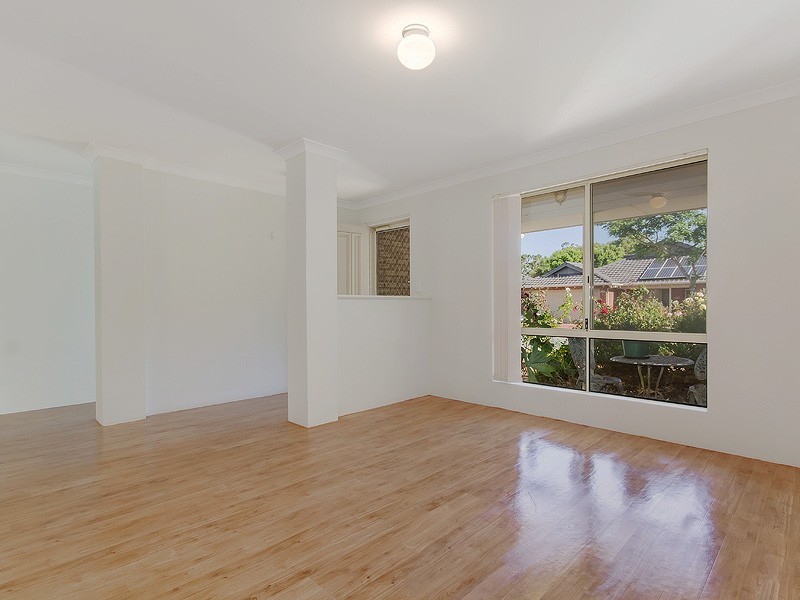 38 Saffron Loop, Falcon WA 6210