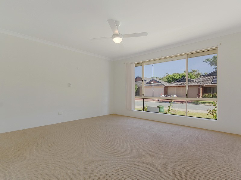 38 Saffron Loop, Falcon WA 6210