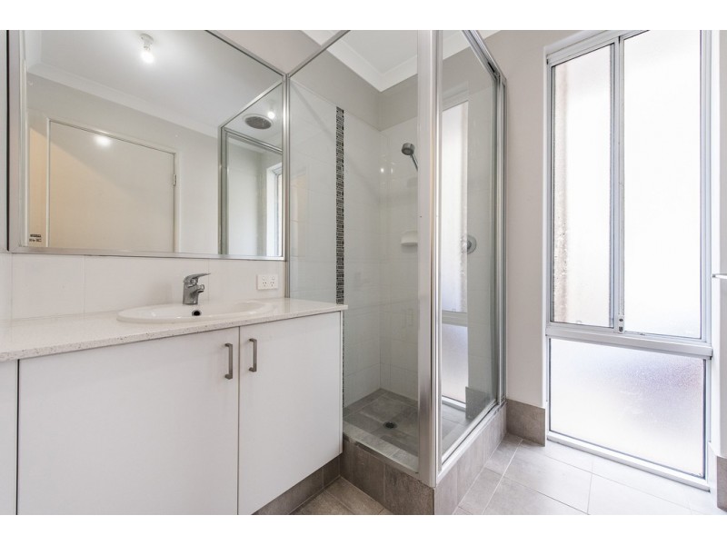 39 Pinehurst Loop, Meadow Springs WA 6210