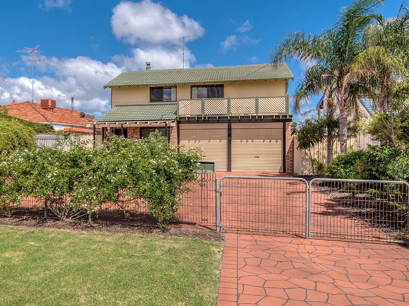 14 Kiap Rd, South Yunderup WA 6208