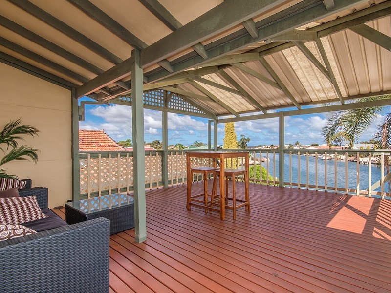 14 Kiap Rd, South Yunderup WA 6208
