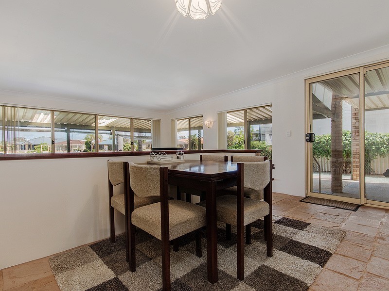 14 Kiap Rd, South Yunderup WA 6208