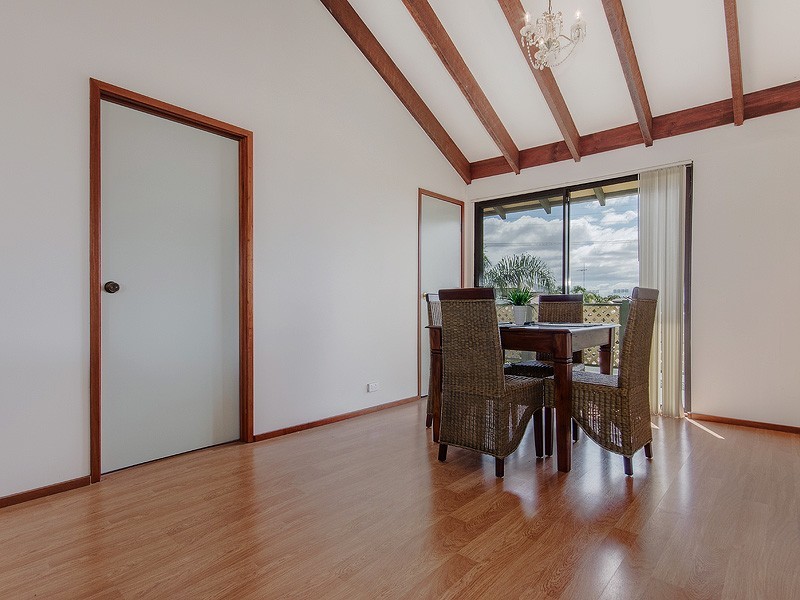 14 Kiap Rd, South Yunderup WA 6208