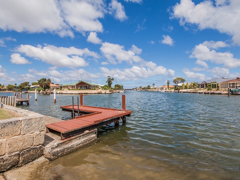 14 Kiap Rd, South Yunderup WA 6208