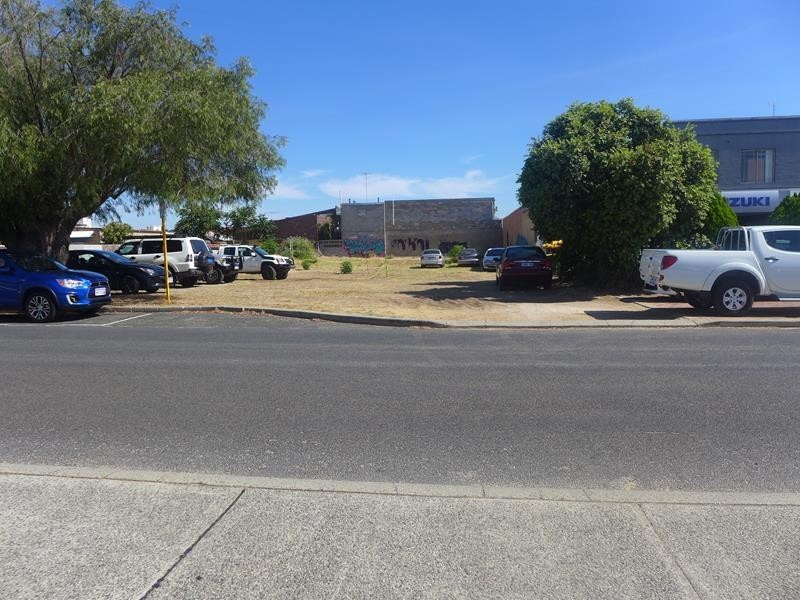 5 Davey Street, Mandurah WA 6210