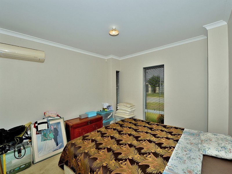 12 Butcherbird Loop, Erskine WA 6210