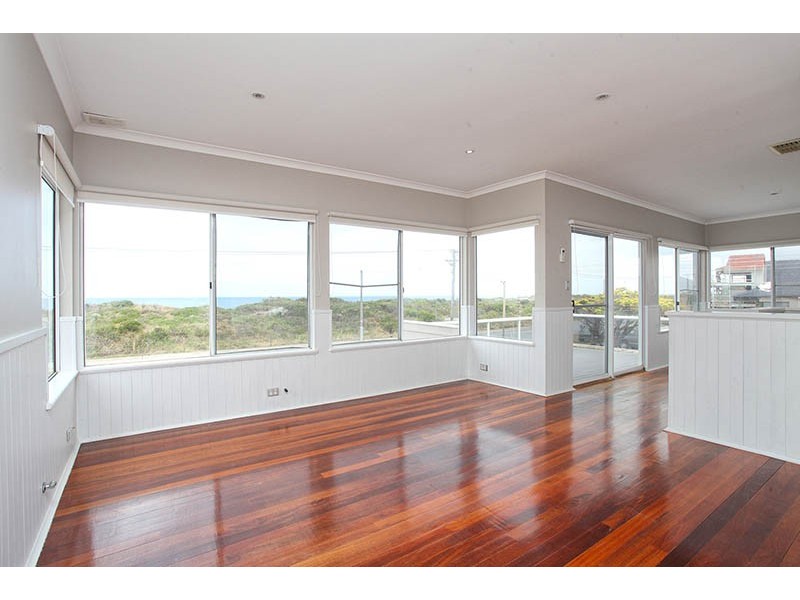 55 Orestes Street, San Remo WA 6210