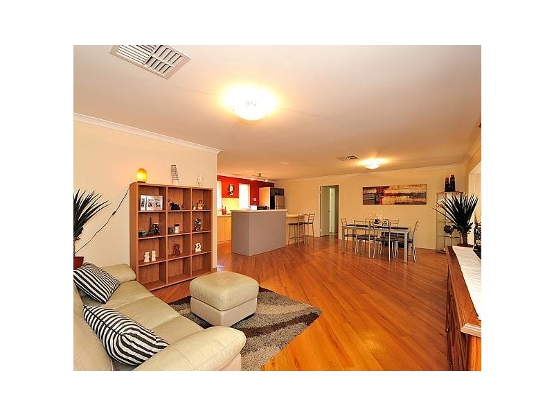 14 Yindana Boulevard, Lakelands WA 6180