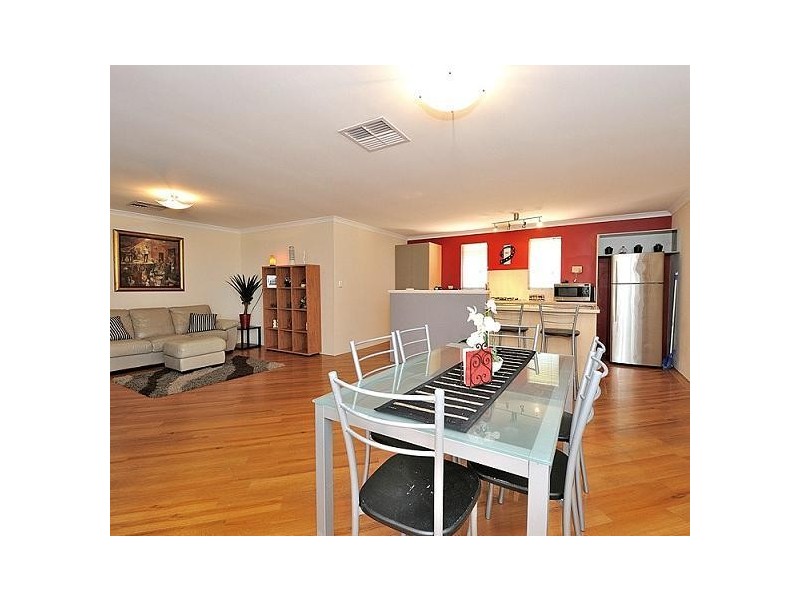 14 Yindana Boulevard, Lakelands WA 6180