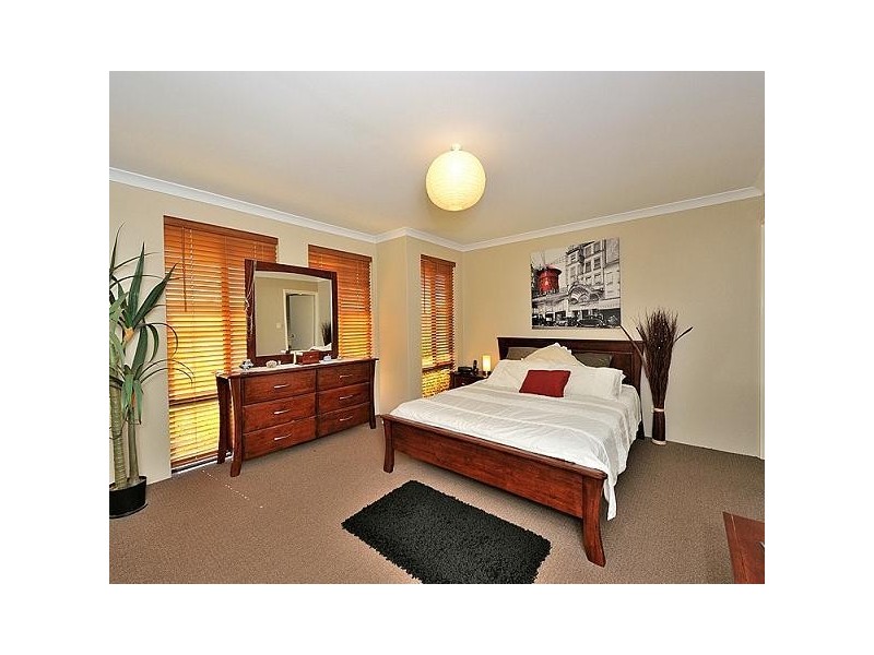 14 Yindana Boulevard, Lakelands WA 6180