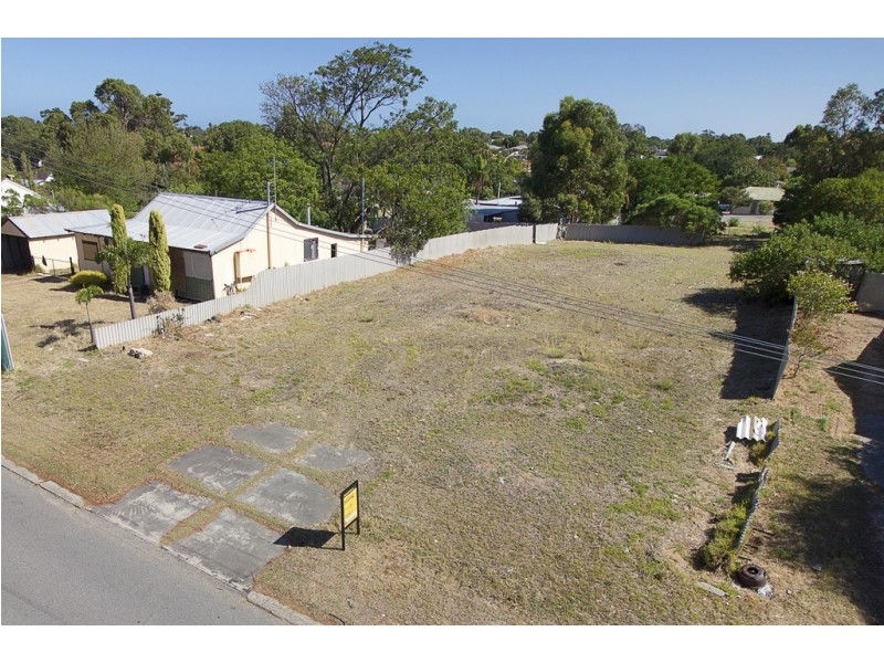 30 Lanyon Street, Mandurah WA 6210