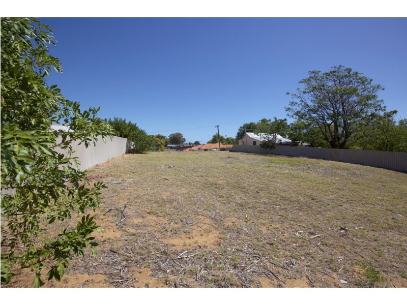 30 Lanyon Street, Mandurah WA 6210