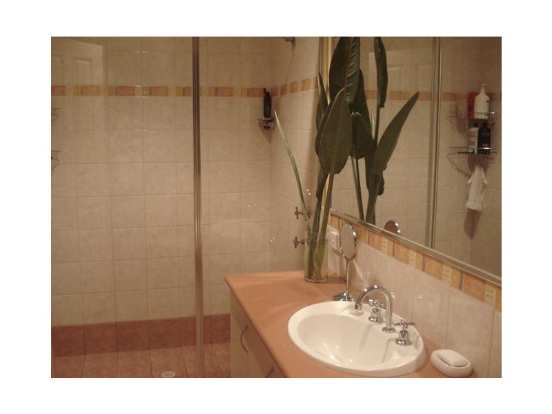 33 Bookleaf Loop, Halls Head WA 6210
