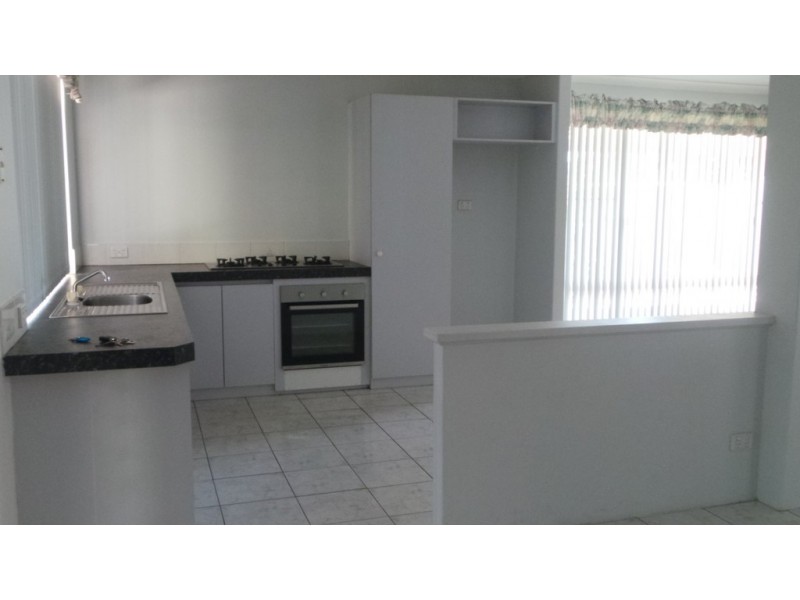 2 Monclair Street, Meadow Springs WA 6210