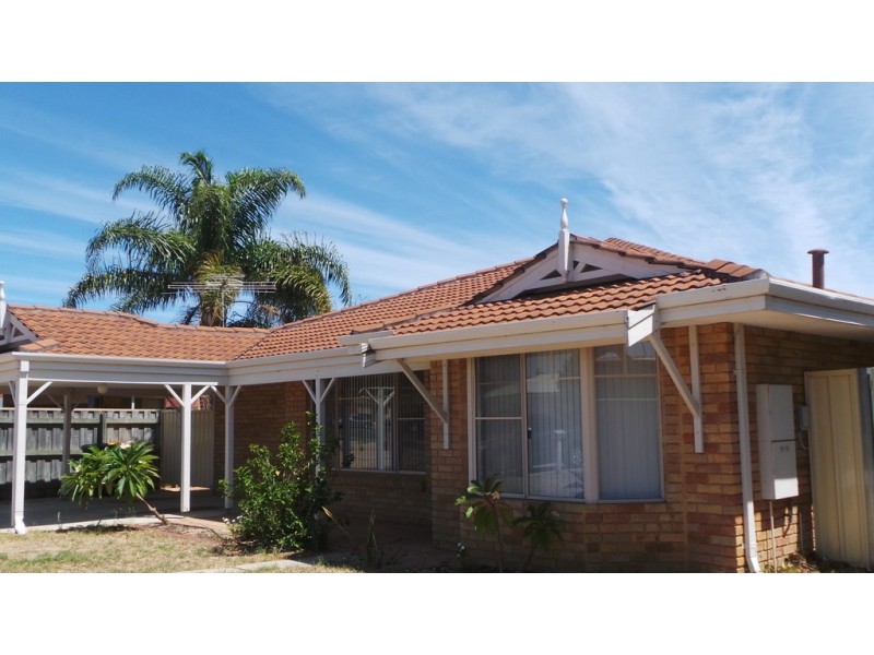 2 Monclair Street, Meadow Springs WA 6210