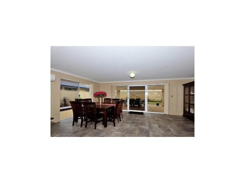 61 Yindana Boulevard, Lakelands WA 6180