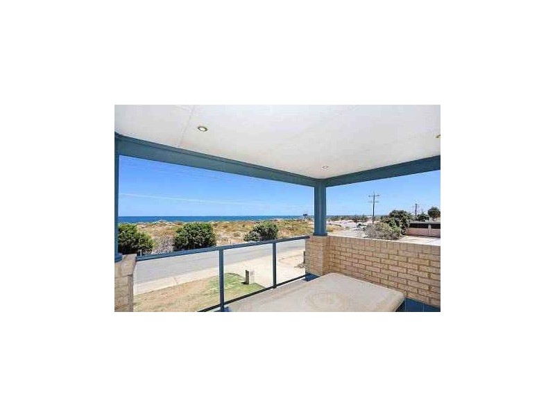 6 Sabina Drive, Madora Bay WA 6210