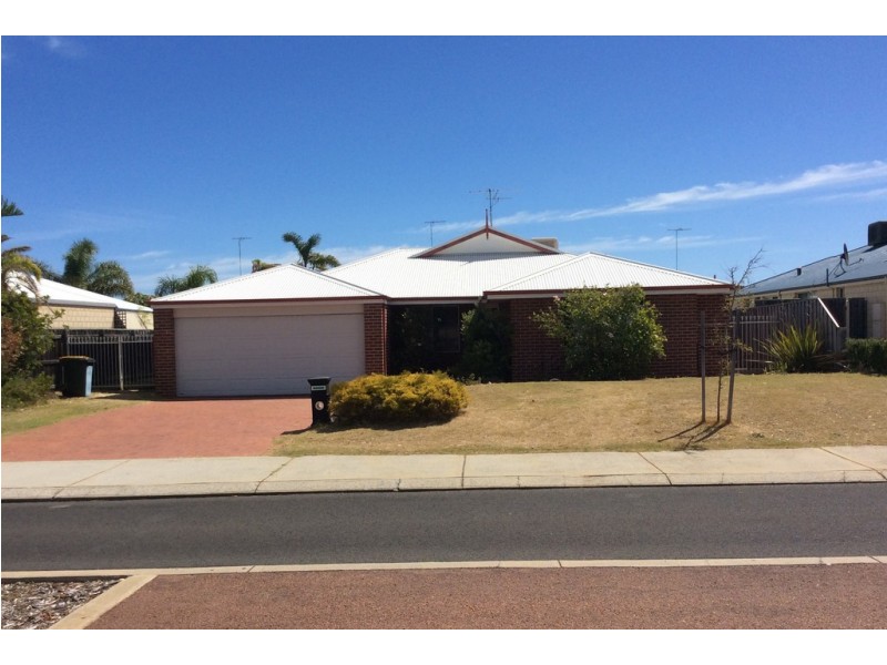 164 Peelwood Parade, Halls Head WA 6210