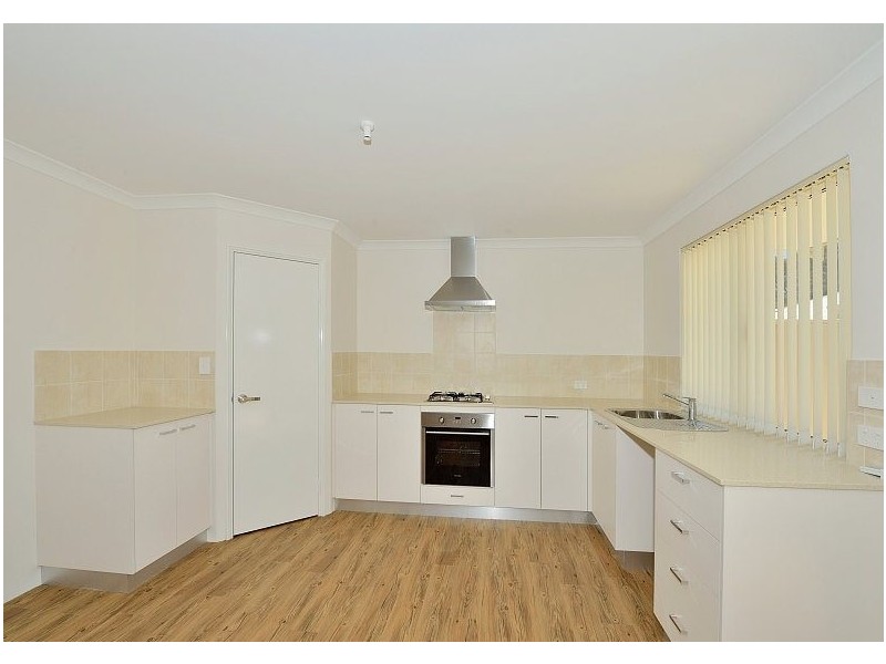 Unit 10/22 Kwella Entrance, Greenfields WA 6210