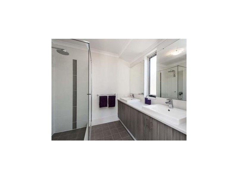 203 Pebble Beach Blvde, Meadow Springs WA 6210