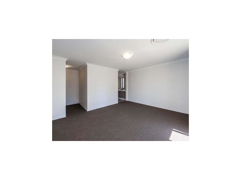 203 Pebble Beach Blvde, Meadow Springs WA 6210
