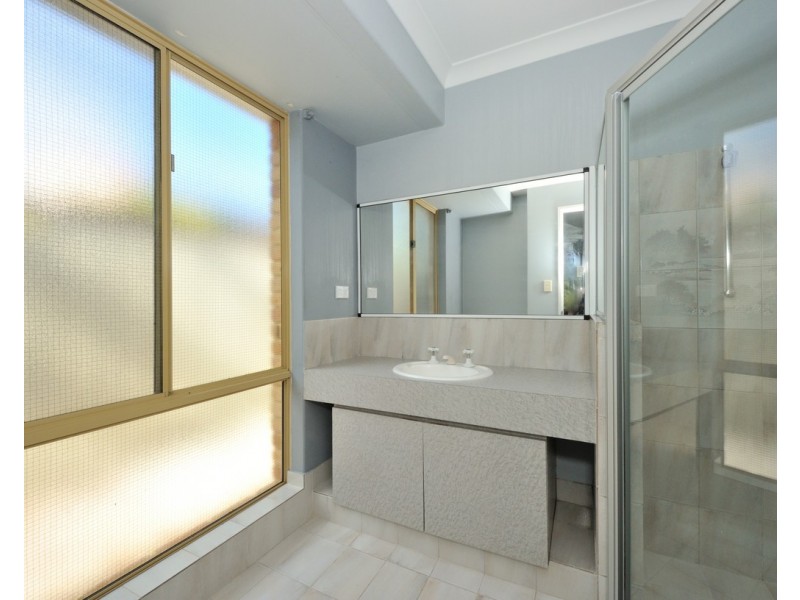 10 Nereena Court, Greenfields WA 6210