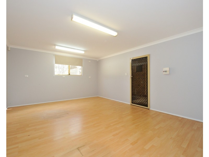 10 Nereena Court, Greenfields WA 6210