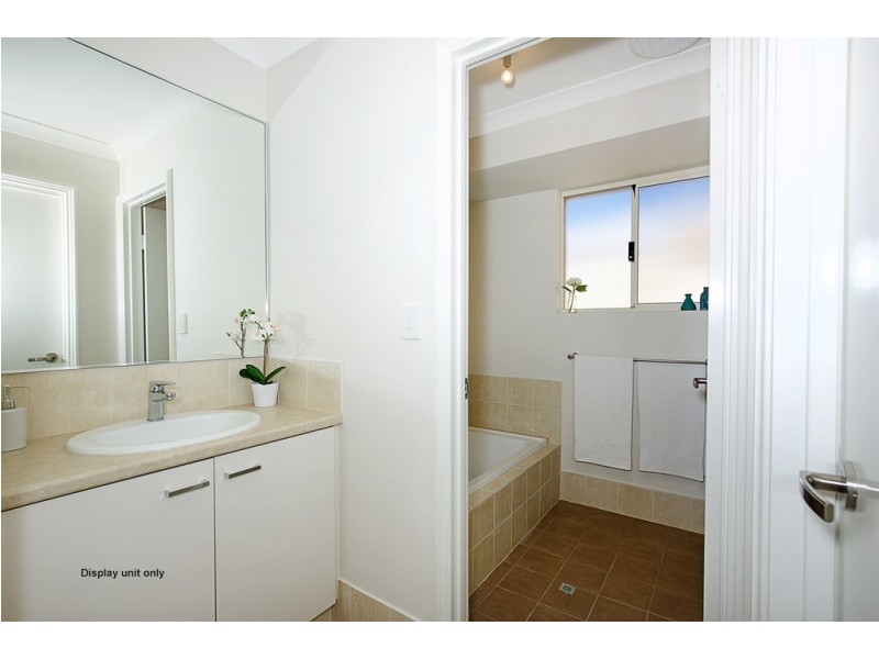 Unit 9/22 Kwella Entrance, Greenfields WA 6210